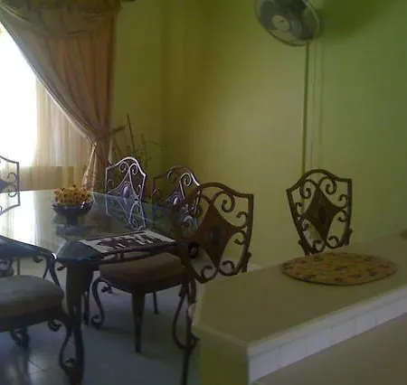 Rush Bond Villa